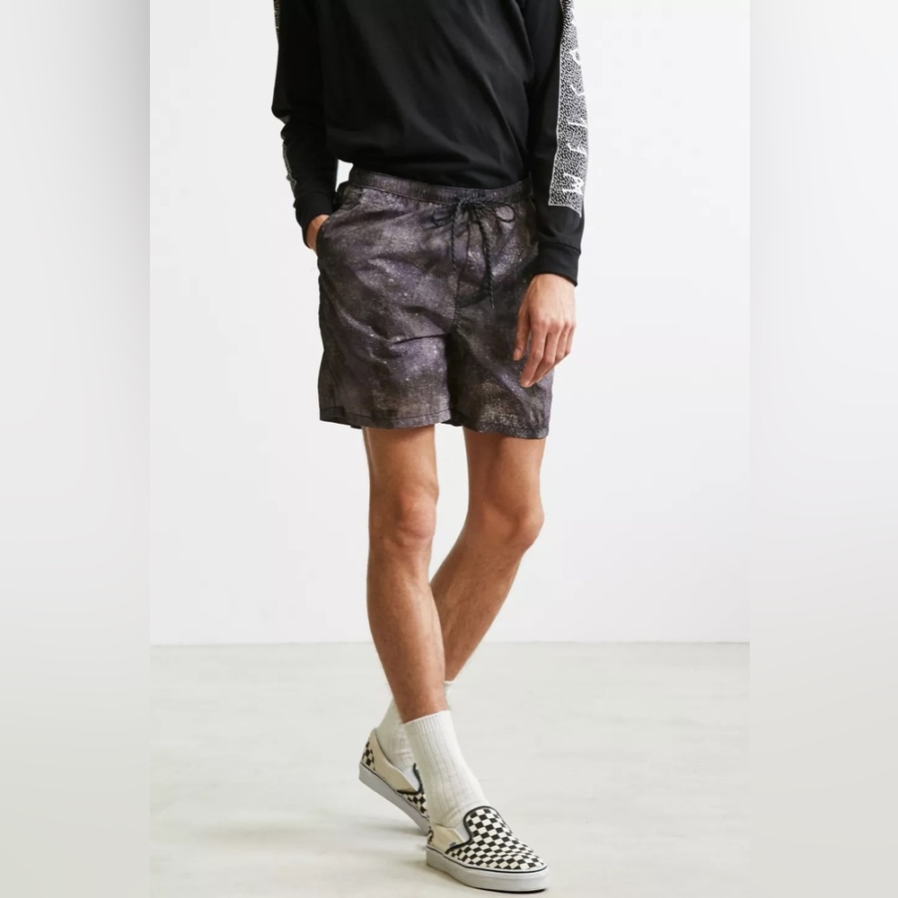 Urban Outfitters Printed Slade Nylon Elastic Waist Short Size S.